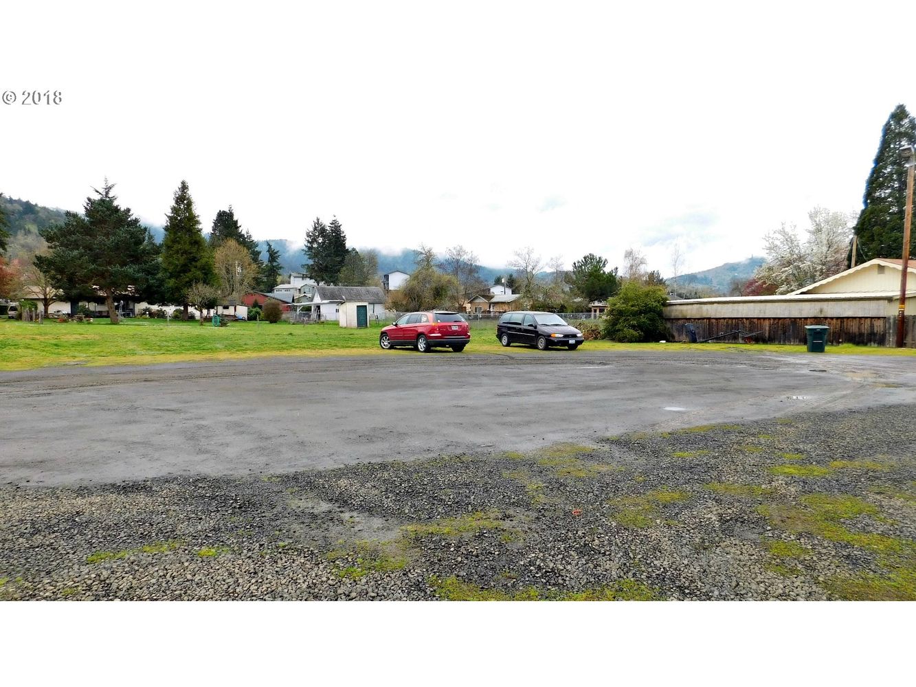 2837 W Harvard Ave, Roseburg, OR 97471